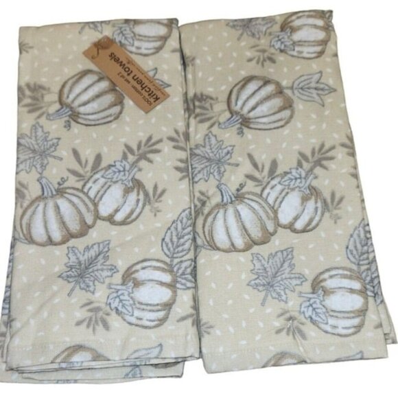 Pumpkins & Leaves Kitchen Towels NEW Cotton - Picture 1 of 2